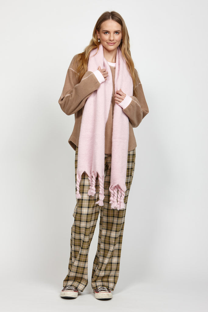 Knot Scarf - Pink